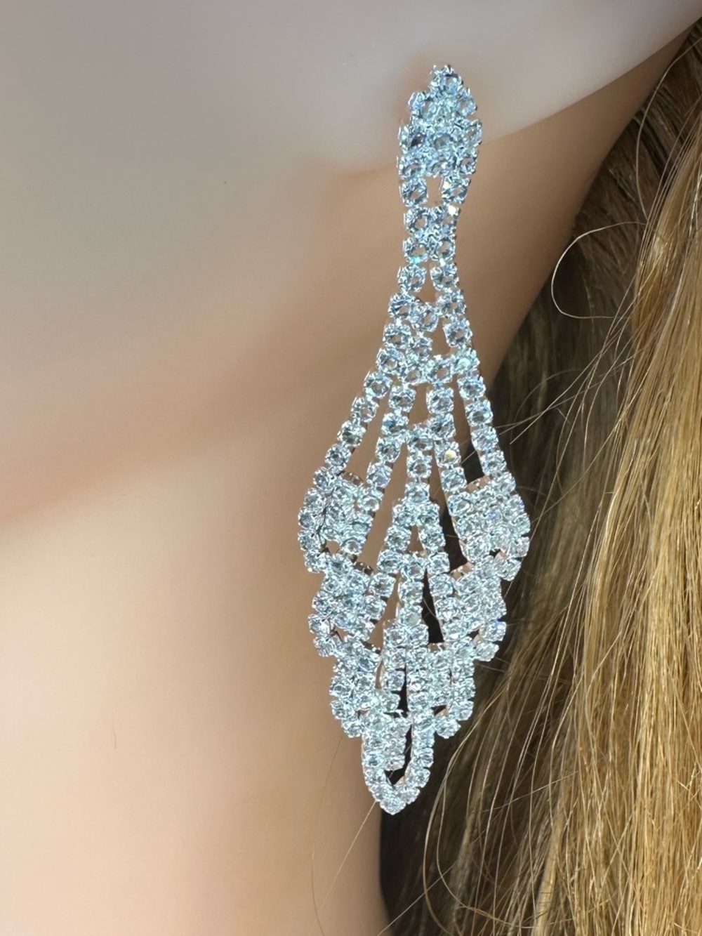 Statement Bridal Chandelier Earrings Silver Rhinestone Prom Glam Wedding